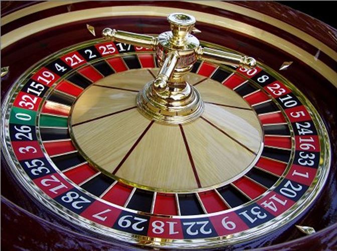 SUPER JACKPOT 888 کھلاڑیوں کے لیے لائیو کیسینو سیکشن